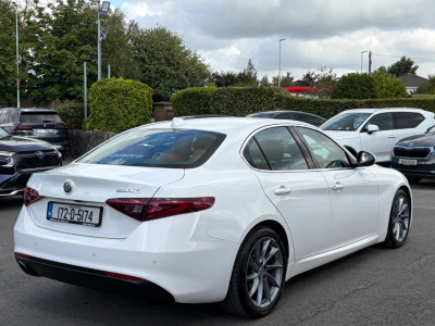 2017 Alfa Romeo Giulia