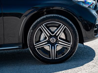 2024 Mercedes-Benz GLC Class