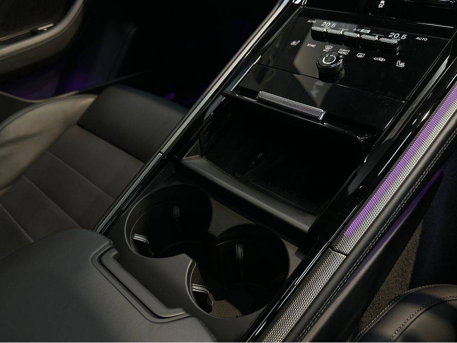 2025 Porsche Panamera