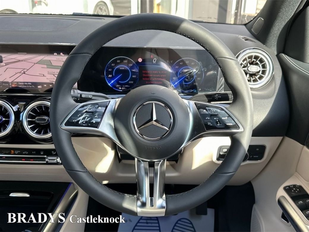 2025 Mercedes-Benz EQA