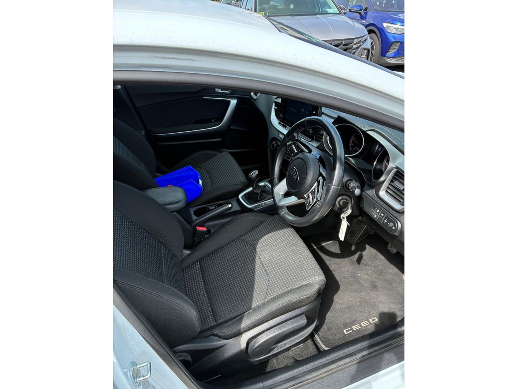 2022 Kia Ceed