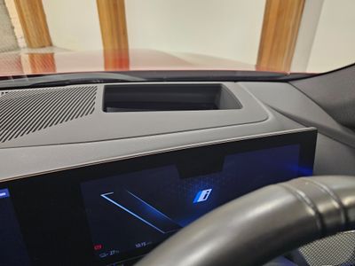 2026 BMW i5
