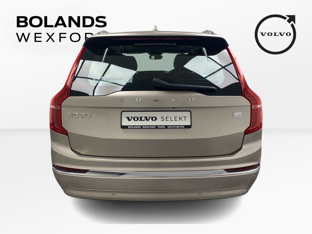 2023 Volvo XC90