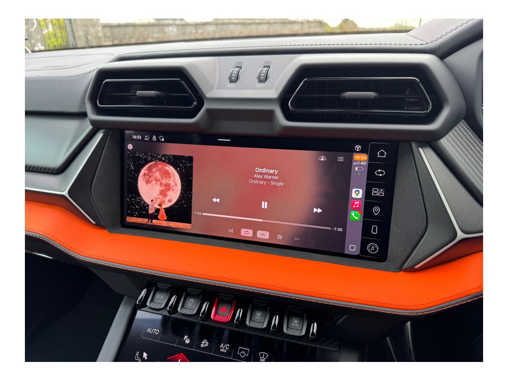 2025 Lamborghini Urus