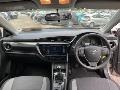 2015 Toyota Auris