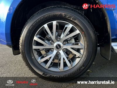 2026 Blue Isuzu D-MAX