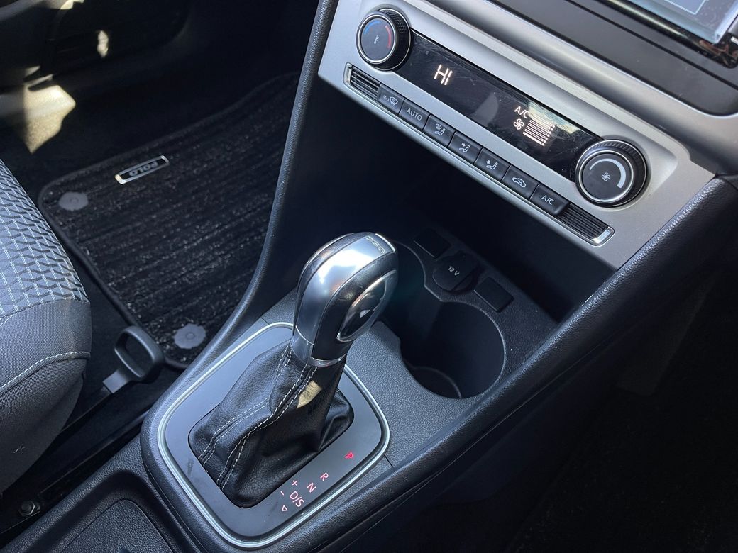 2015 Volkswagen Polo