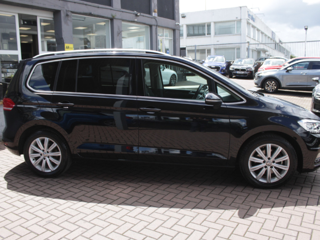 2019 Volkswagen Touran
