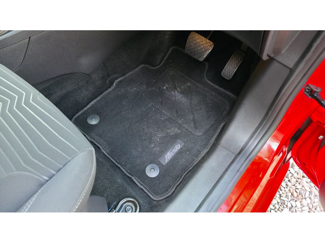 2015 Ford Fiesta