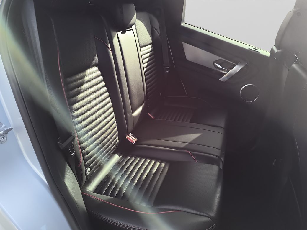 2023 Land Rover Discovery Sport