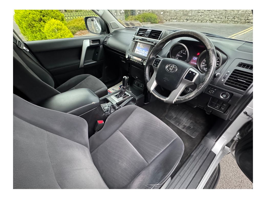 2016 Toyota Landcruiser