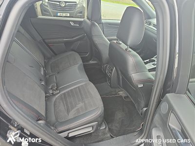 2022 Ford Kuga