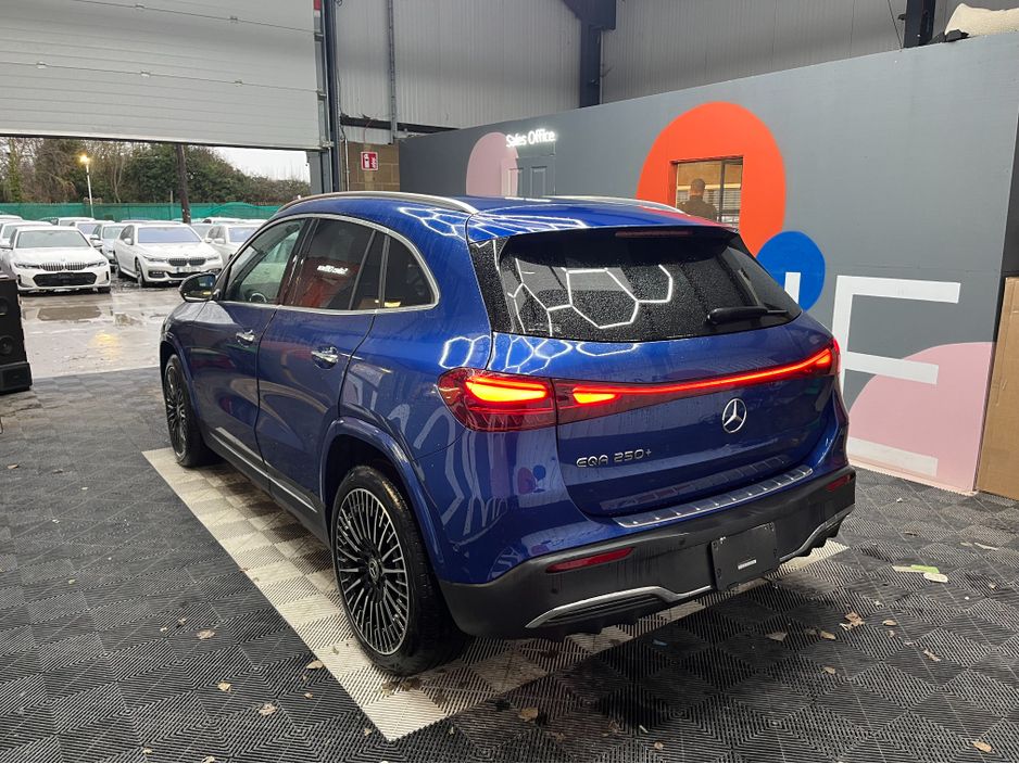 2025 Mercedes-Benz EQA