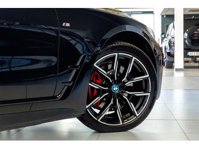2024 BMW i4