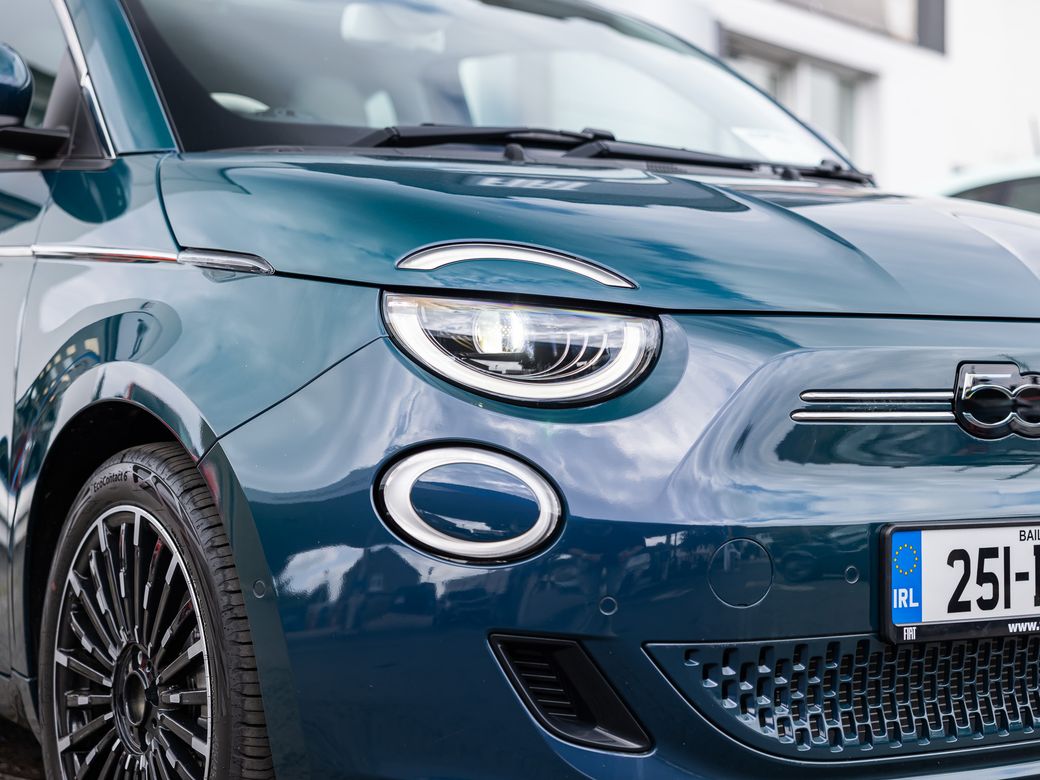 2025 Fiat 500