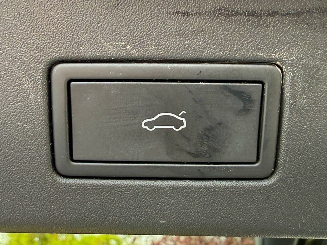 2023 Volkswagen ID.5