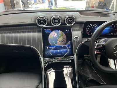 2024 Mercedes-Benz GLC Class