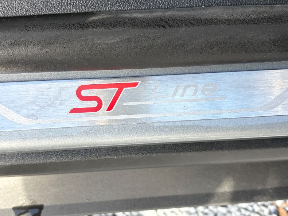 2023 Ford Kuga