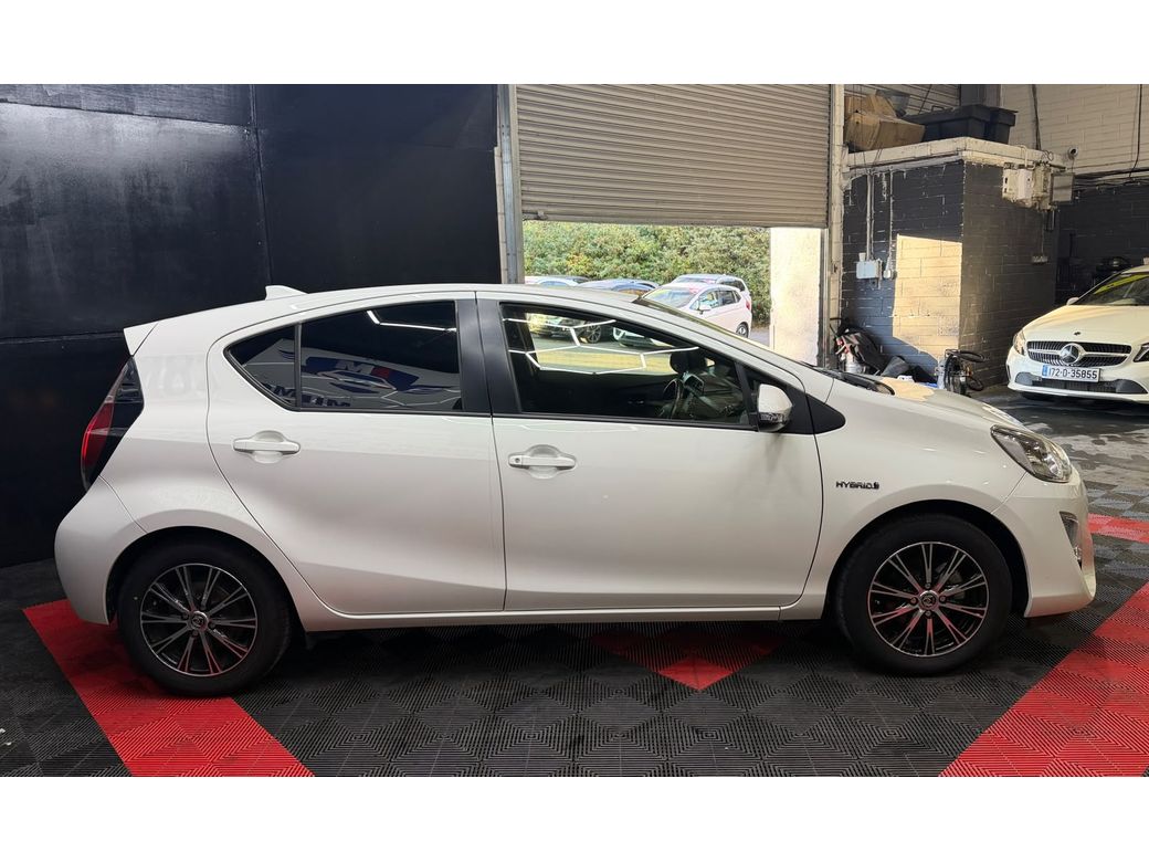 2015 Toyota Aqua