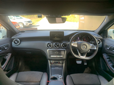 2017 Mercedes-Benz A 180
