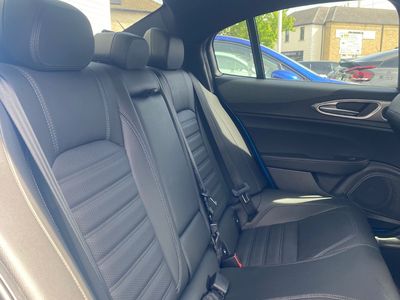 2025 Alfa Romeo Giulia