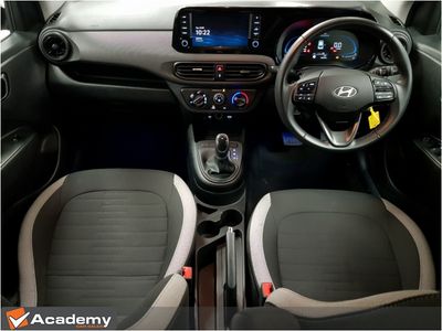 2025 Hyundai i10