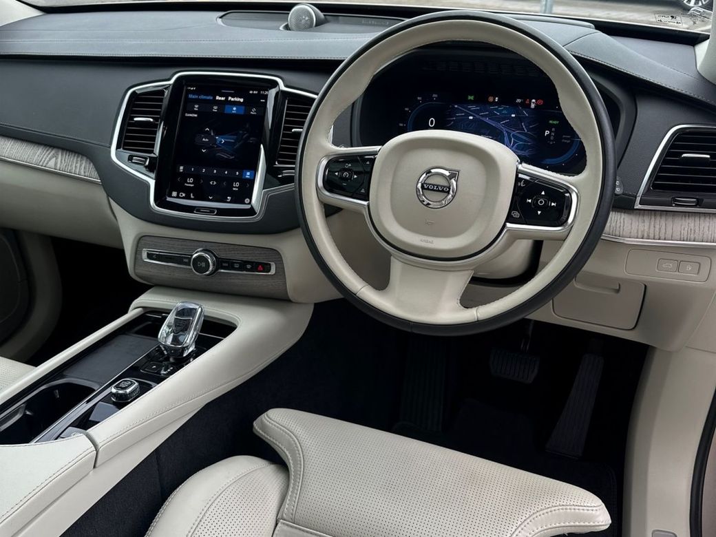 2024 Volvo XC90