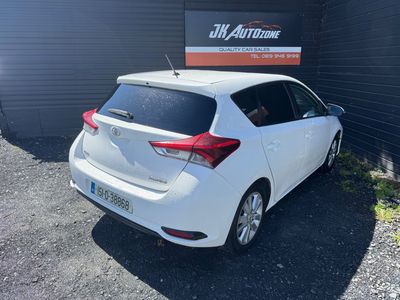2015 Toyota Auris