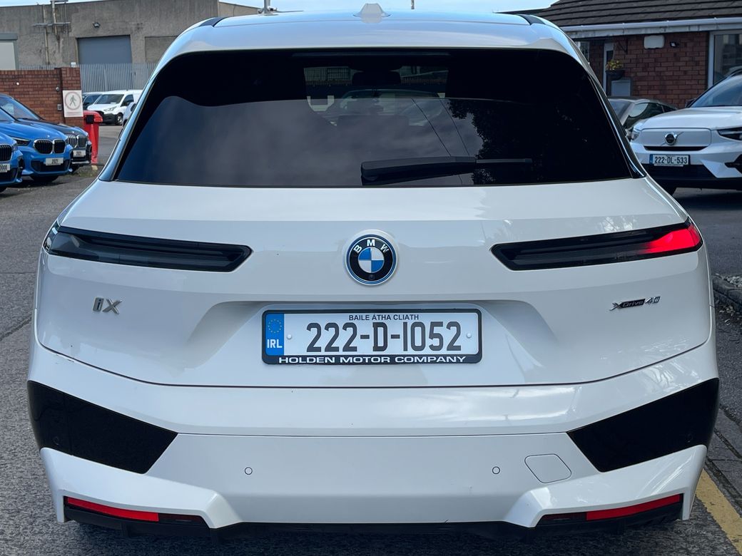 2022 BMW iX