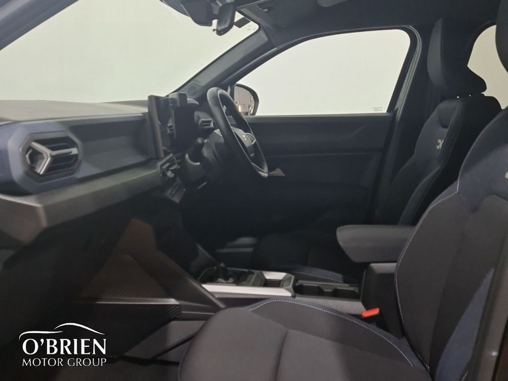 2025 Dacia Duster