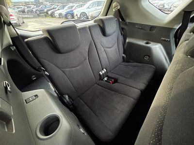 2013 Toyota Prius Alpha