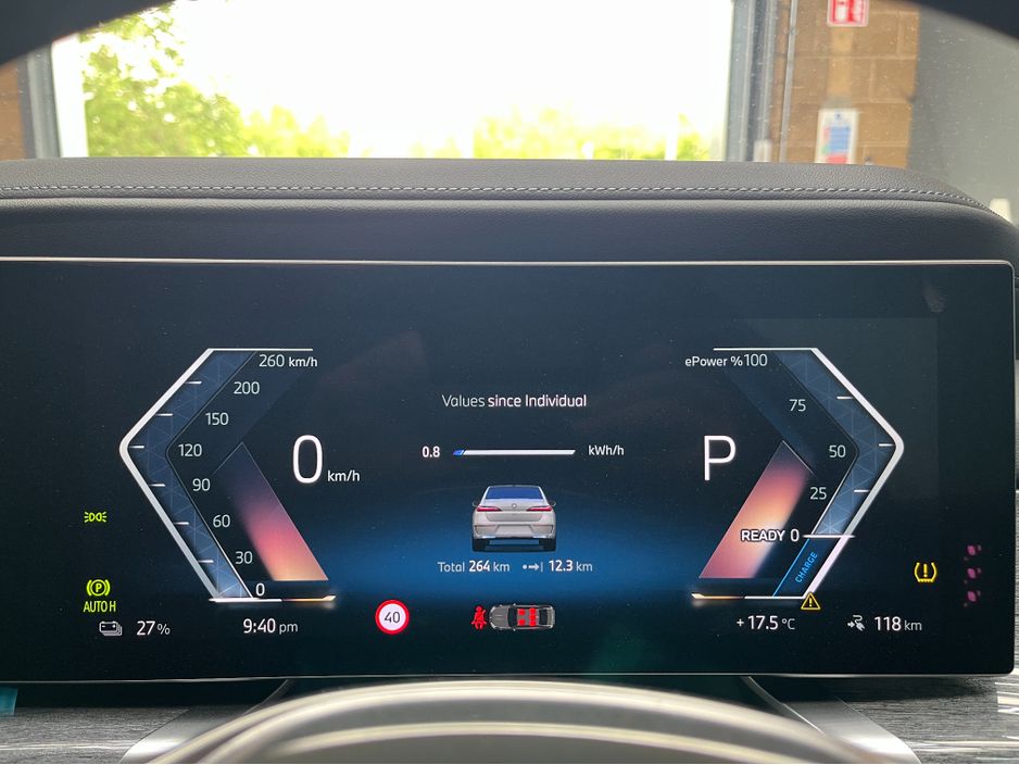 2024 BMW i7