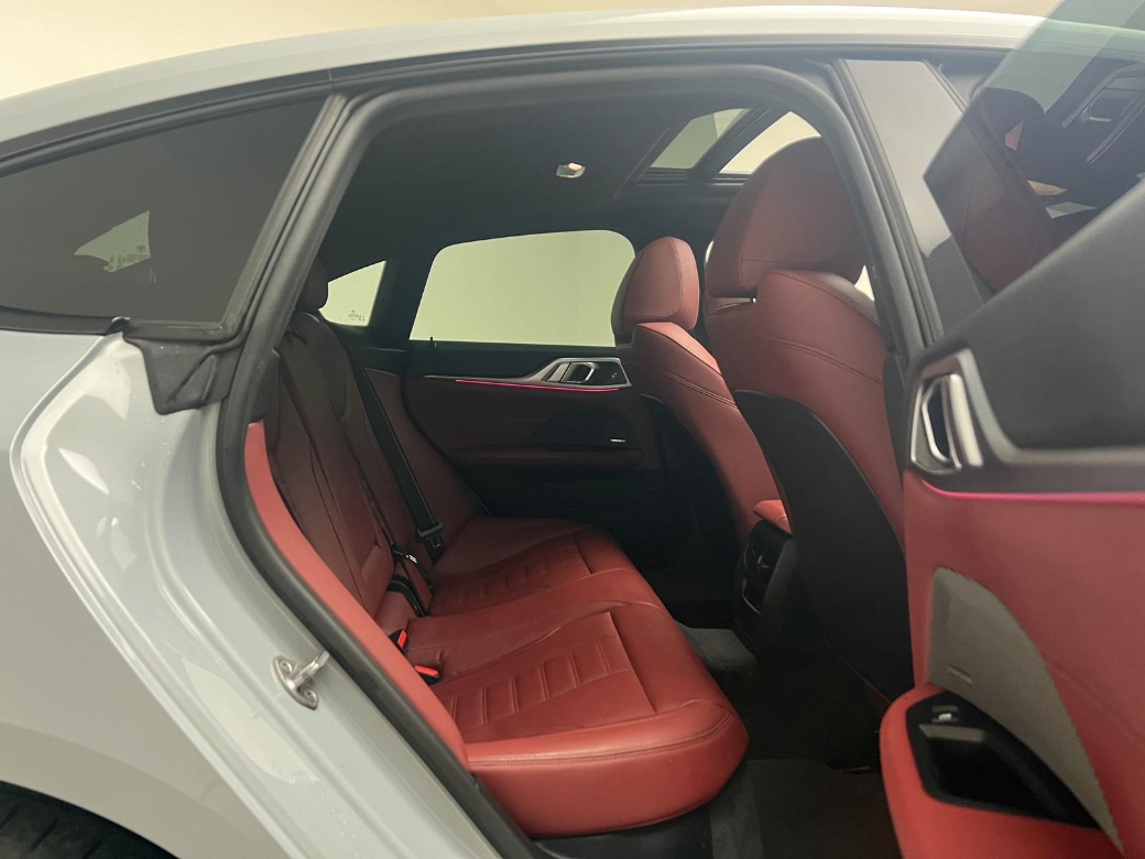 2022 BMW i4