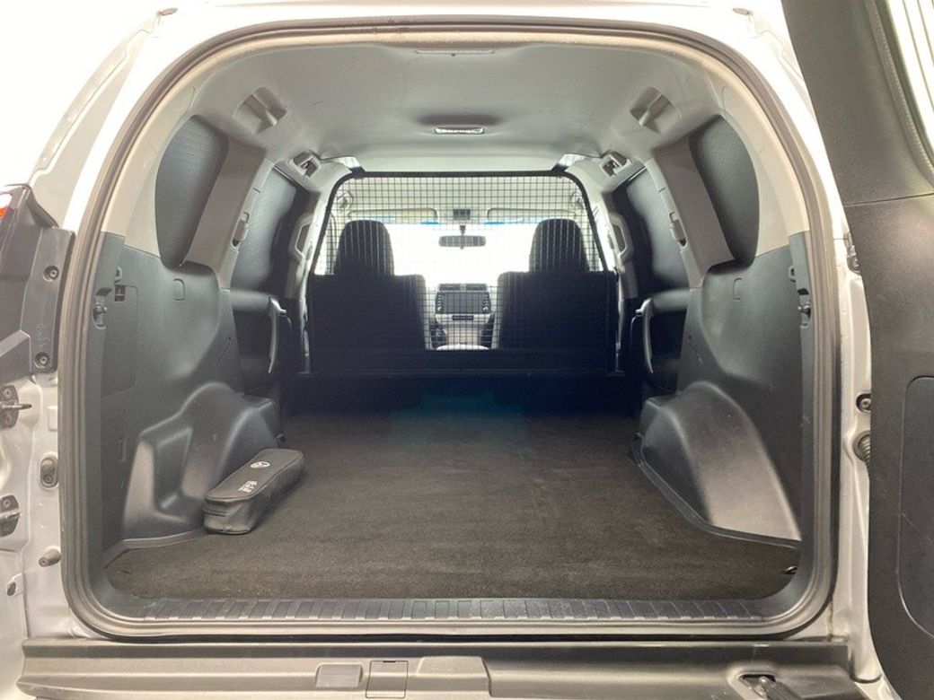 2022 Toyota Landcruiser