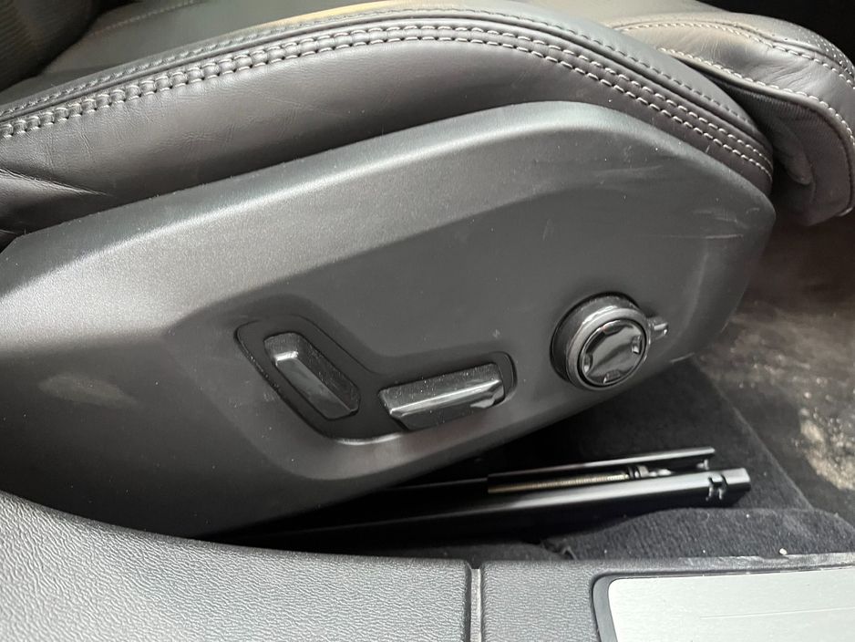 2023 Volvo V60