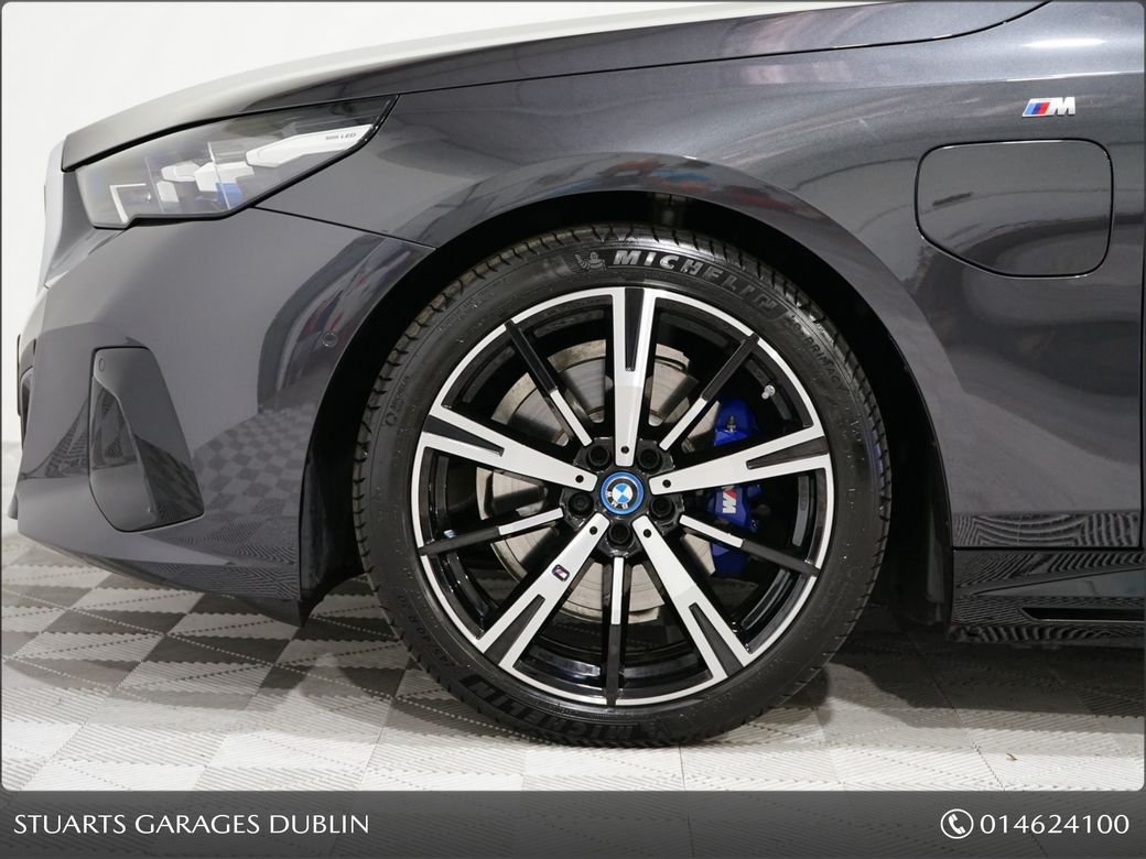 2025 BMW 5 Series