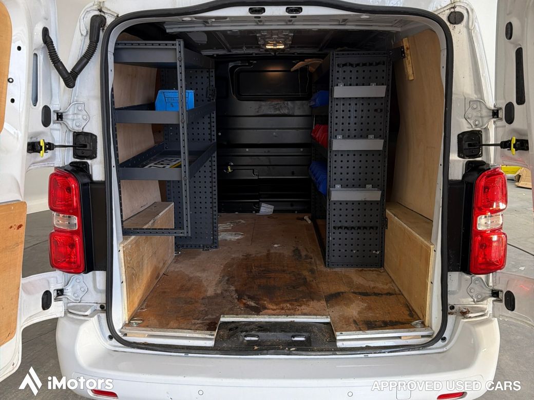 2022 Vauxhall Vivaro