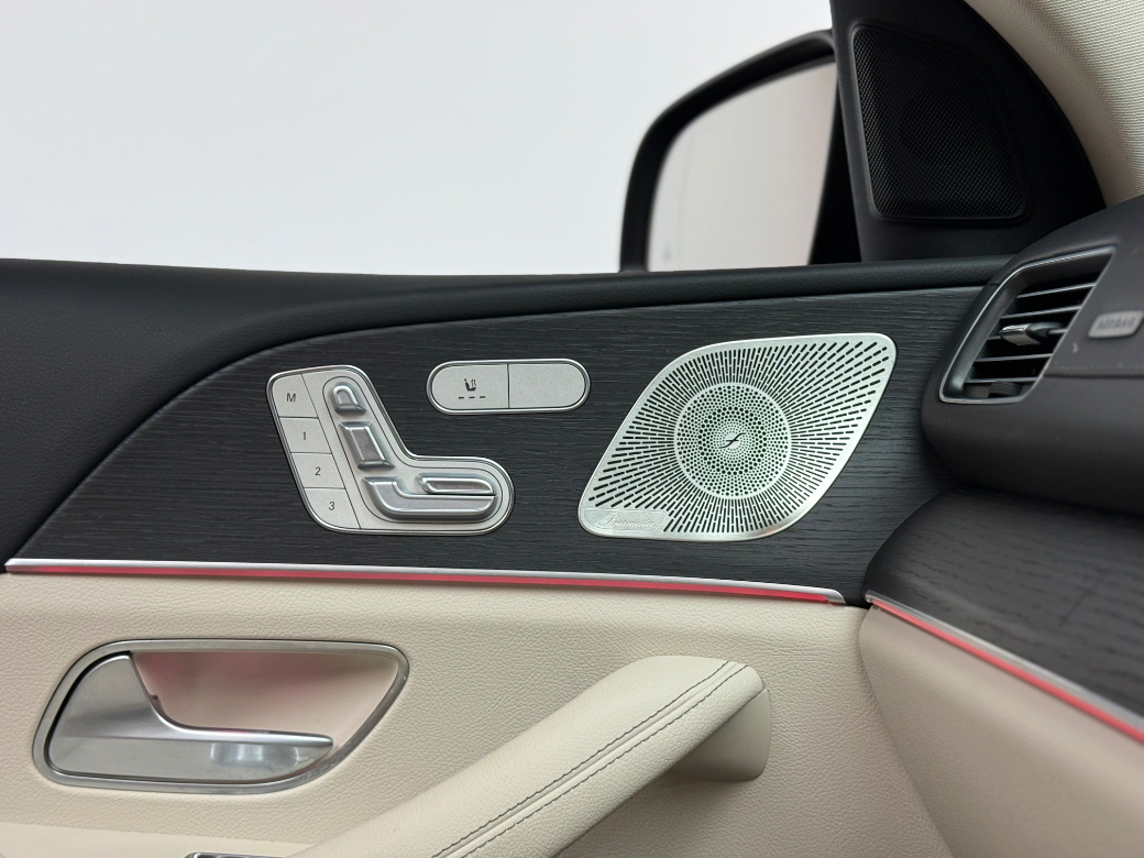 2025 Mercedes-Benz GLE Class