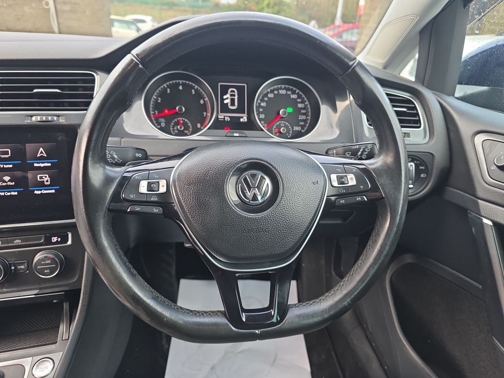 2017 Volkswagen Golf