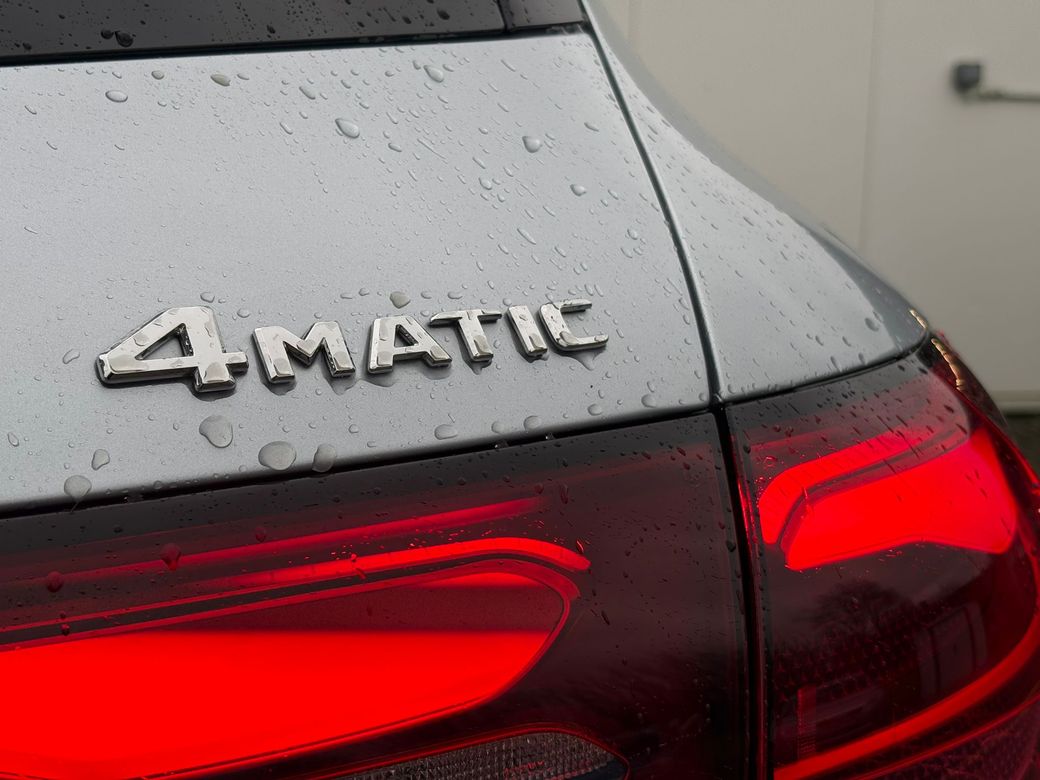 2025 Mercedes-Benz GLC Class