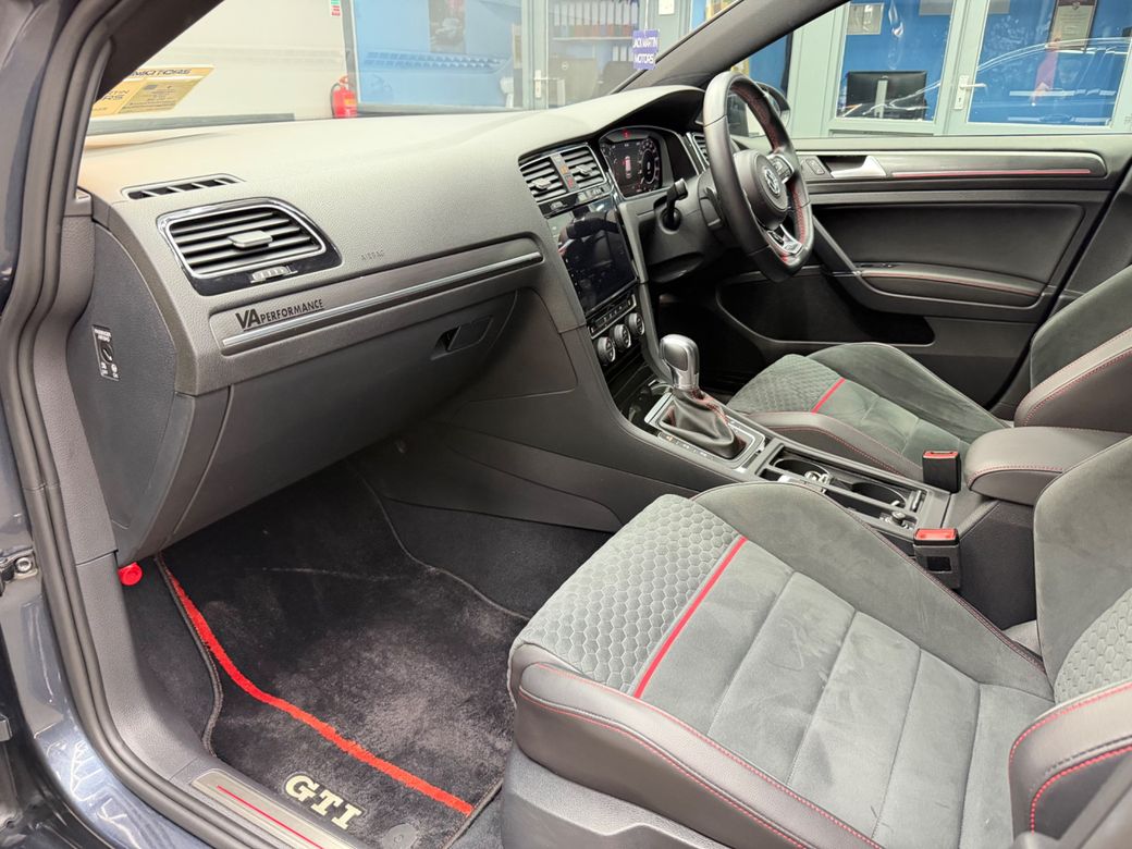2019 Volkswagen Golf
