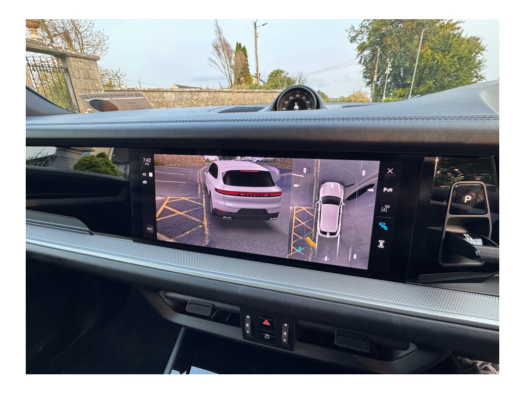 2025 Porsche Cayenne