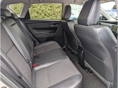 2016 Toyota Auris