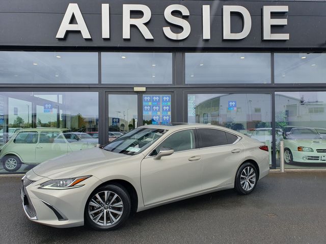 vehicle for sale from Airside Motor Centre