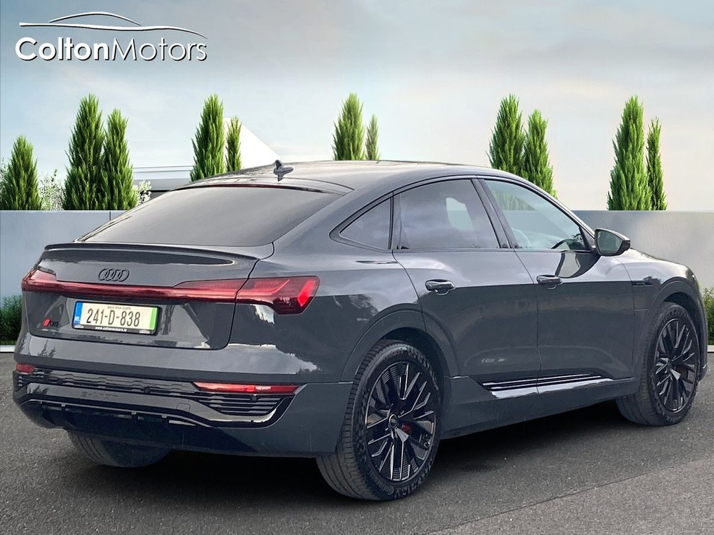 2024 Audi Q8