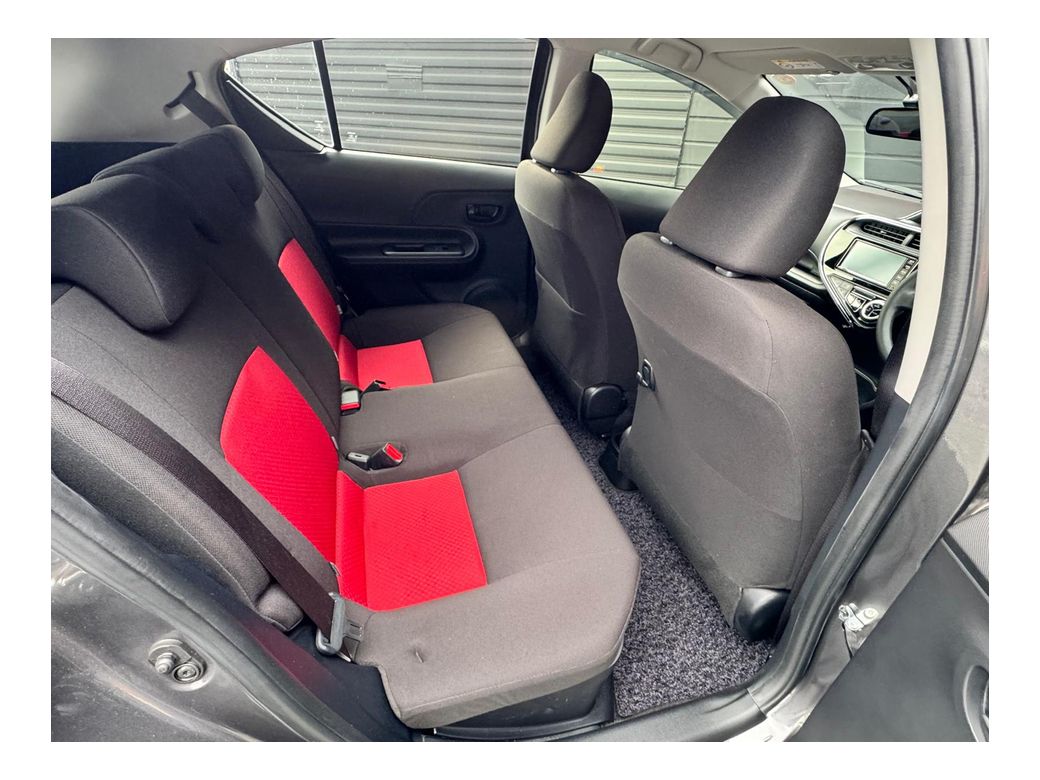 2015 Toyota Aqua