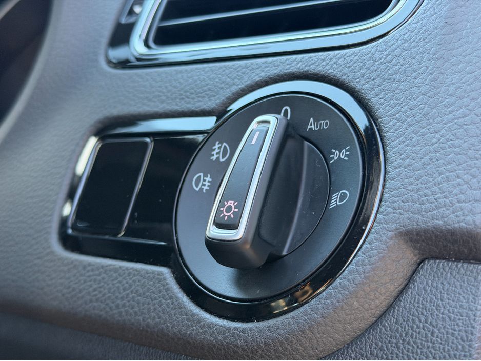 2015 Volkswagen Polo