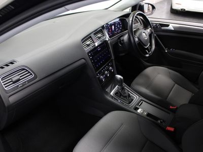2019 Volkswagen Golf