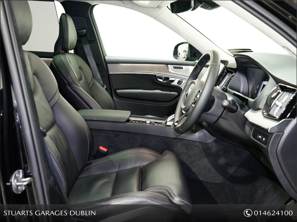 2025 Volvo XC90
