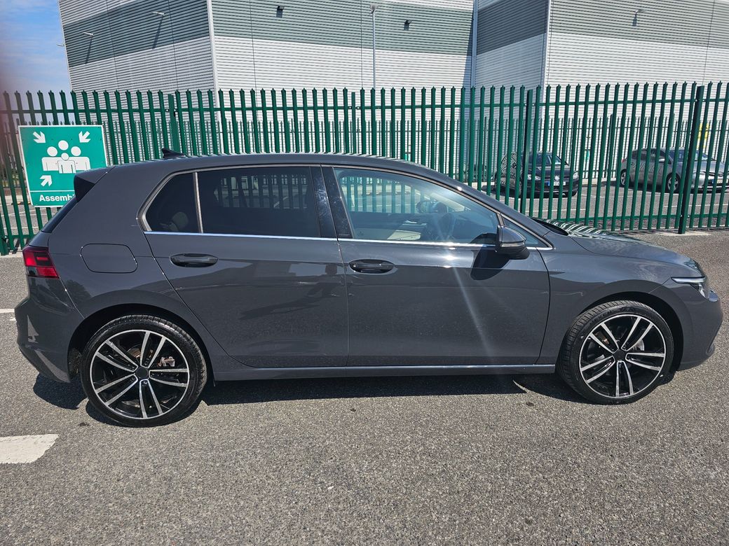2023 Volkswagen Golf